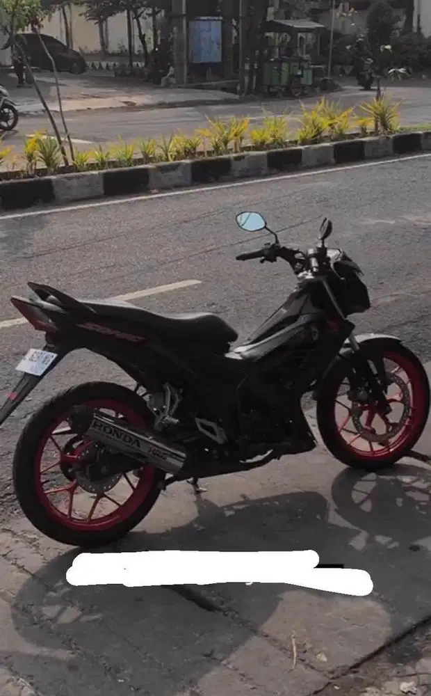 Honda Sonic 150 R