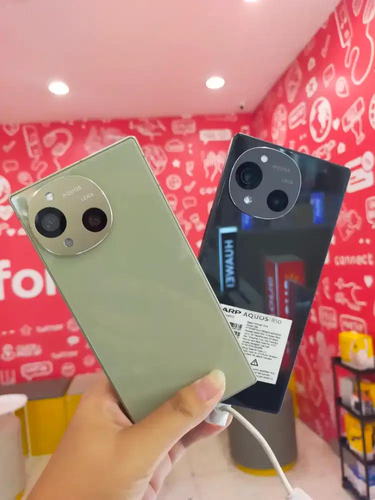 Sharp Aquos R10