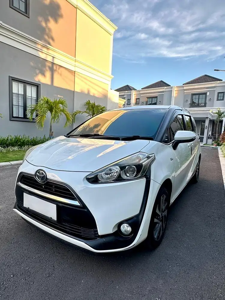 SIENTA 1.5 V CVT 2017 ISTIMEWA