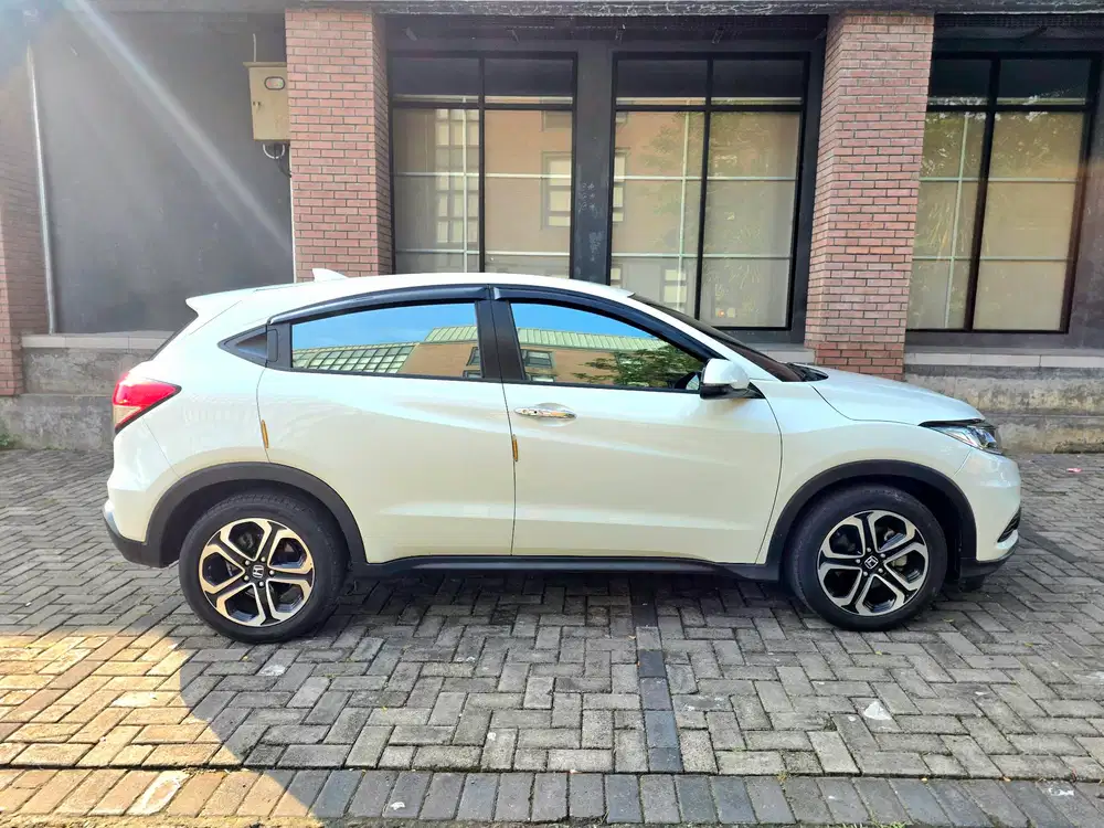 Honda HR-V 2021 Bensin