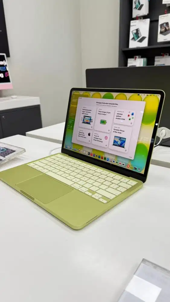 MACBOOK NEO 256GB