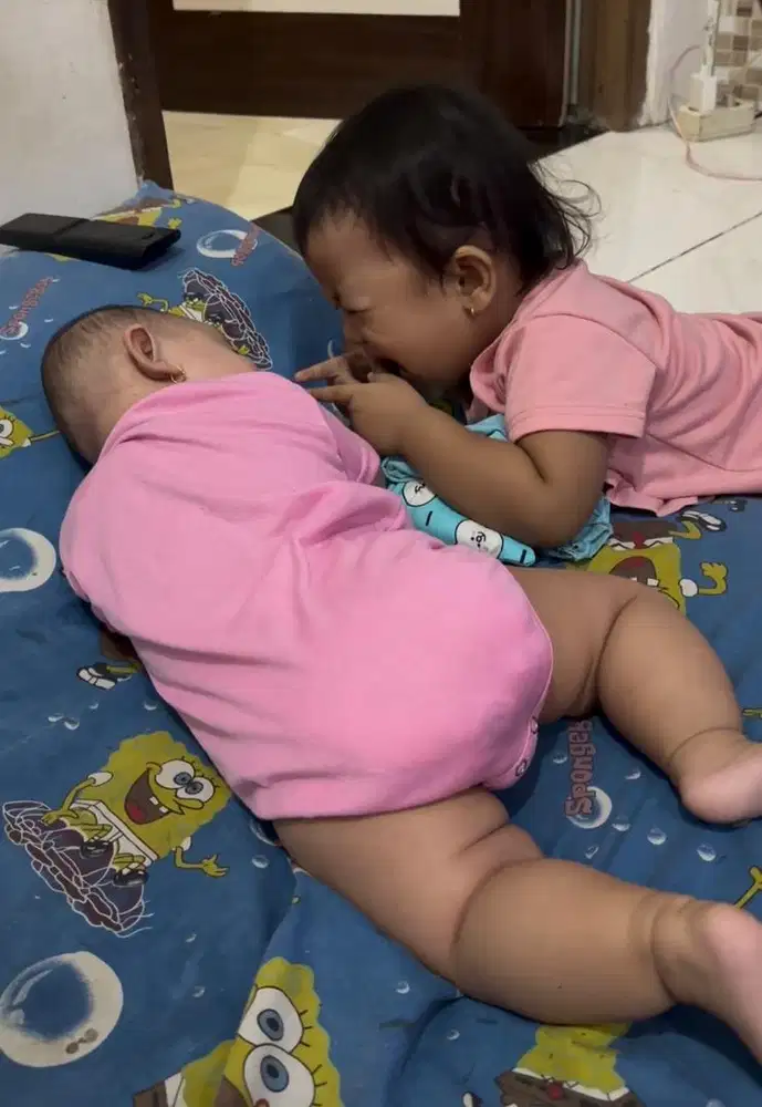DICARI SUSTER UNTUK JAGA ANAK