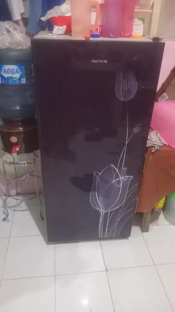 Kulkas 1 Pintu Politron