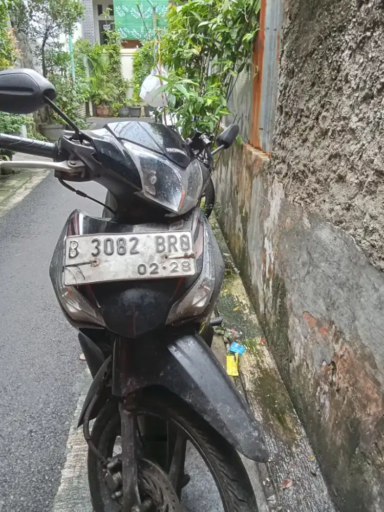 Jual motor tahun 2013