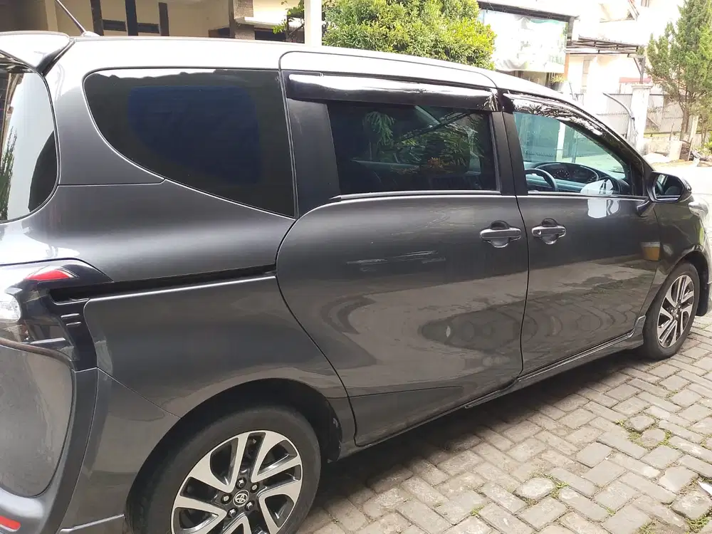 Toyota Sienta 2017 Bensin