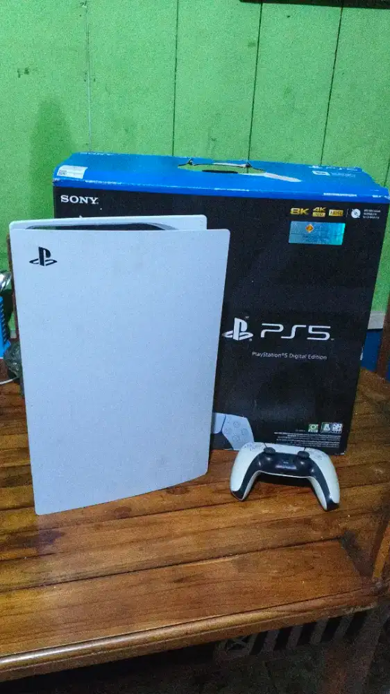 dijual cepat PS5 SLIM 825