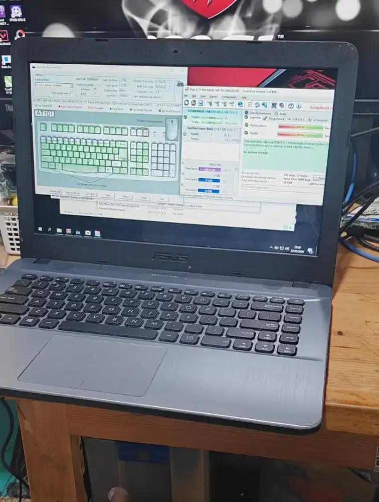 Laptop Asus X441N RAM 4 GB