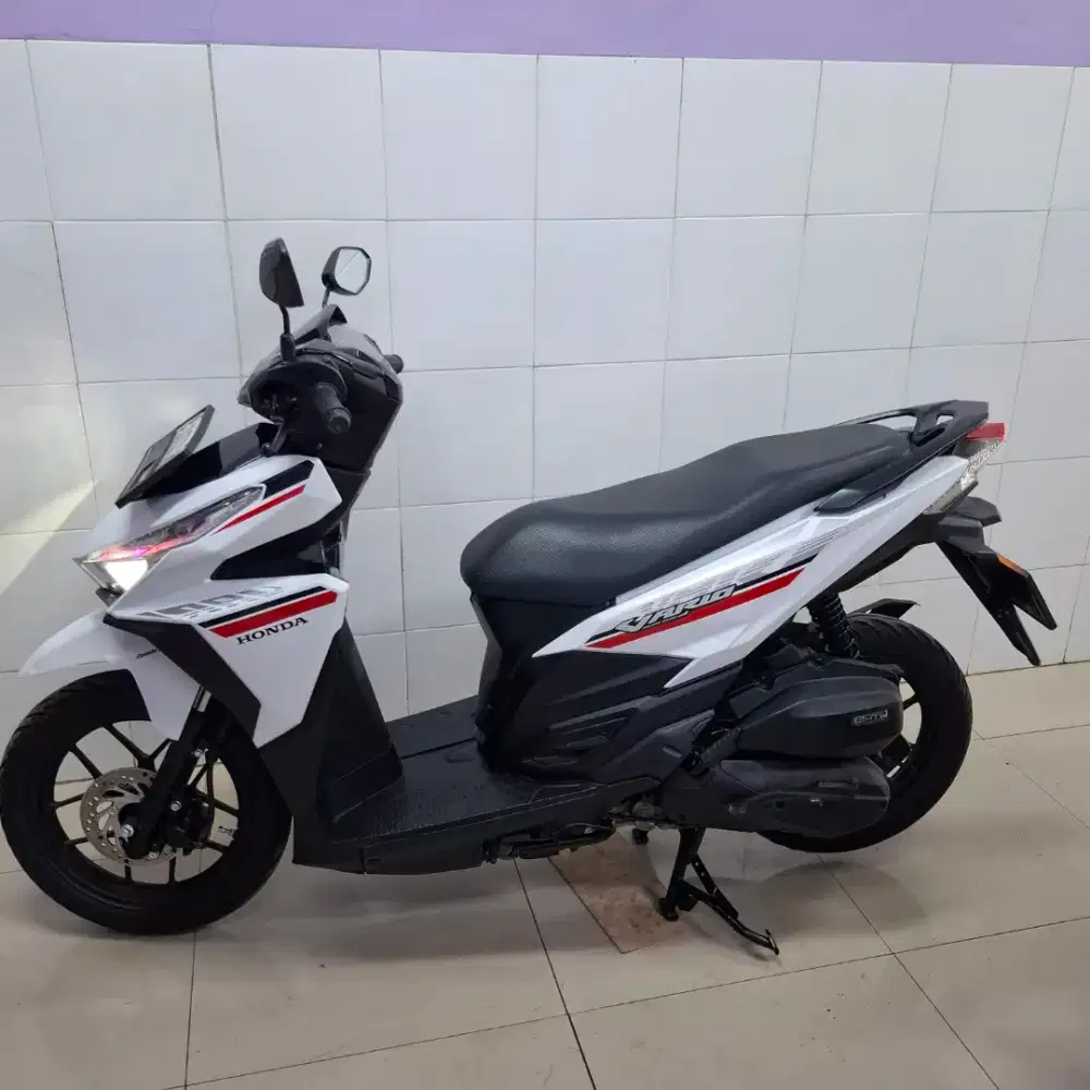 Honda vario 125 thn 2017 dp 3jt