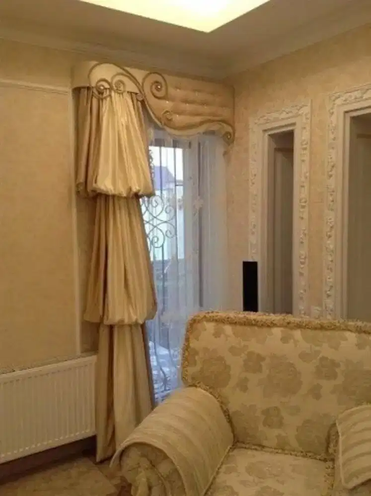 Pasang gordyn gorden murah vertikal roll blind jasa wallpaper dinding