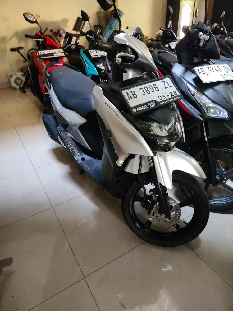 Gear 125 silver 2023 gbm dp500rb kredit / tunai