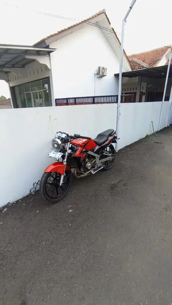 Ninja R tahun 2015