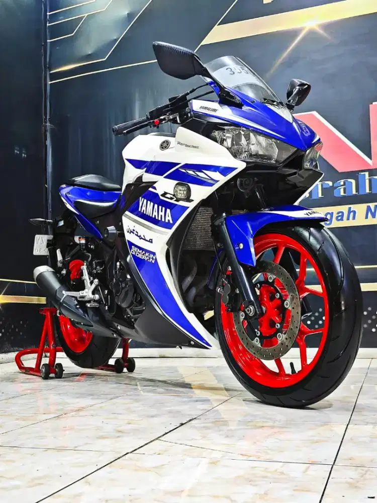 Slow on going Yamaha R25 GP Series FI TH 2015 odo 15rb