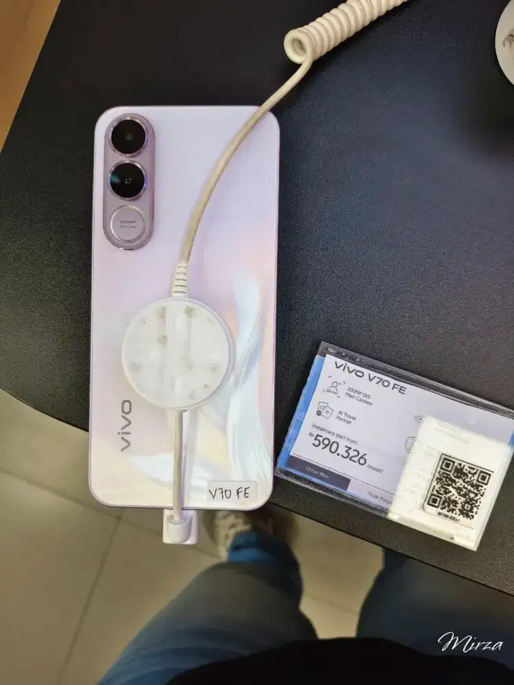 Vivo V70 FE,, bisa cicilan syarat KTP ajaaa bisa DP 0% free 2x