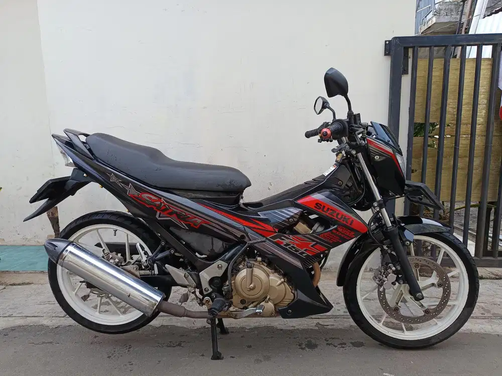 Suzuki satria f150 predator 2015 lengkap bagus