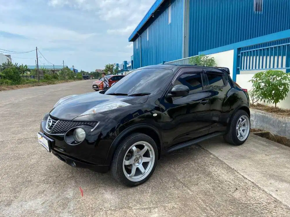 NISSAN JUKE AT 2012