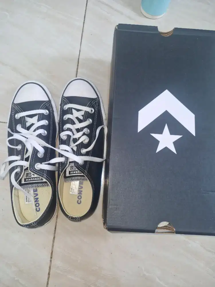 Sepatu Converse