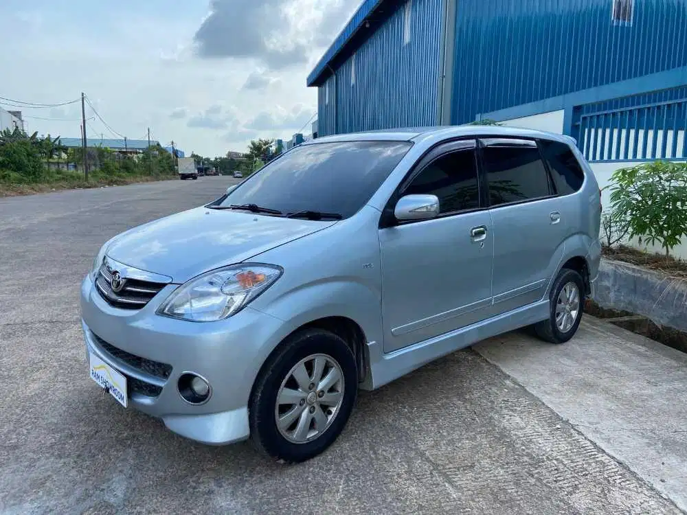 TOYOTA AVANZA S AT 2009