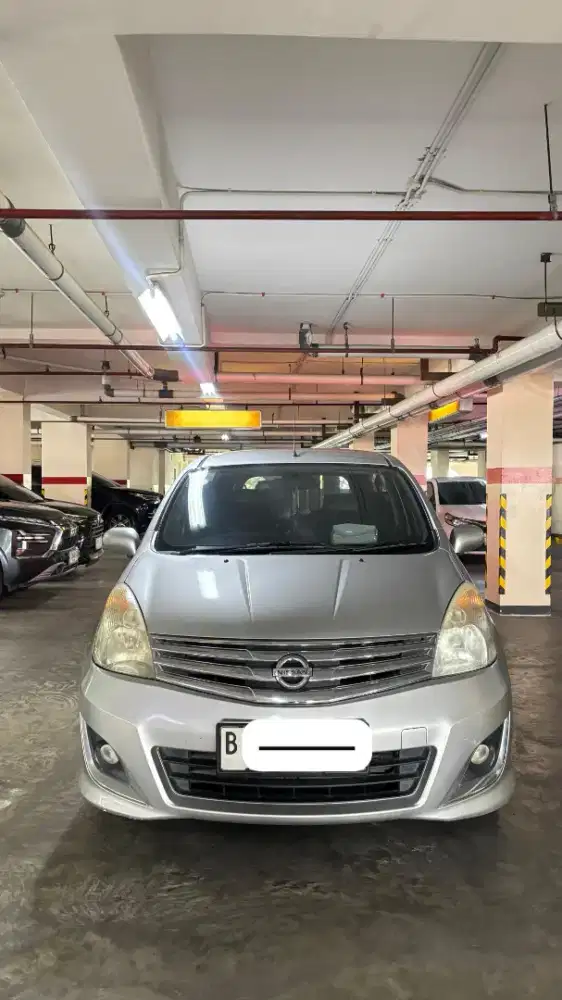 Grand Livina 2013 M/T 1.5