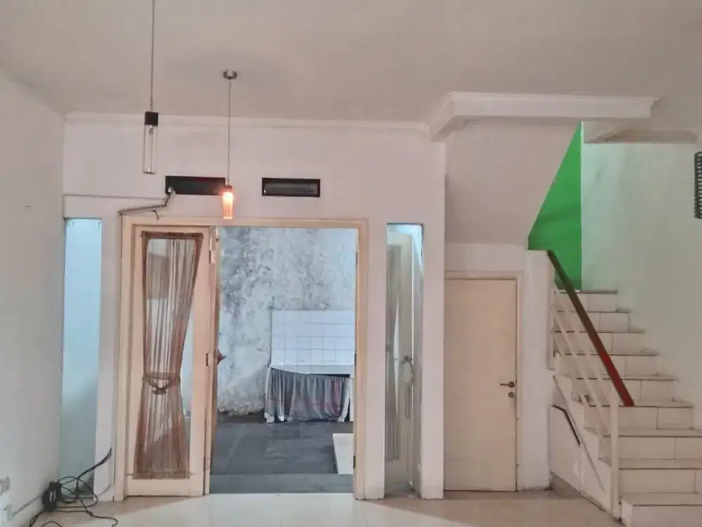 RUMAH 2 lantai Margahayu Soekarno Hatta Semi Furnish Bandung