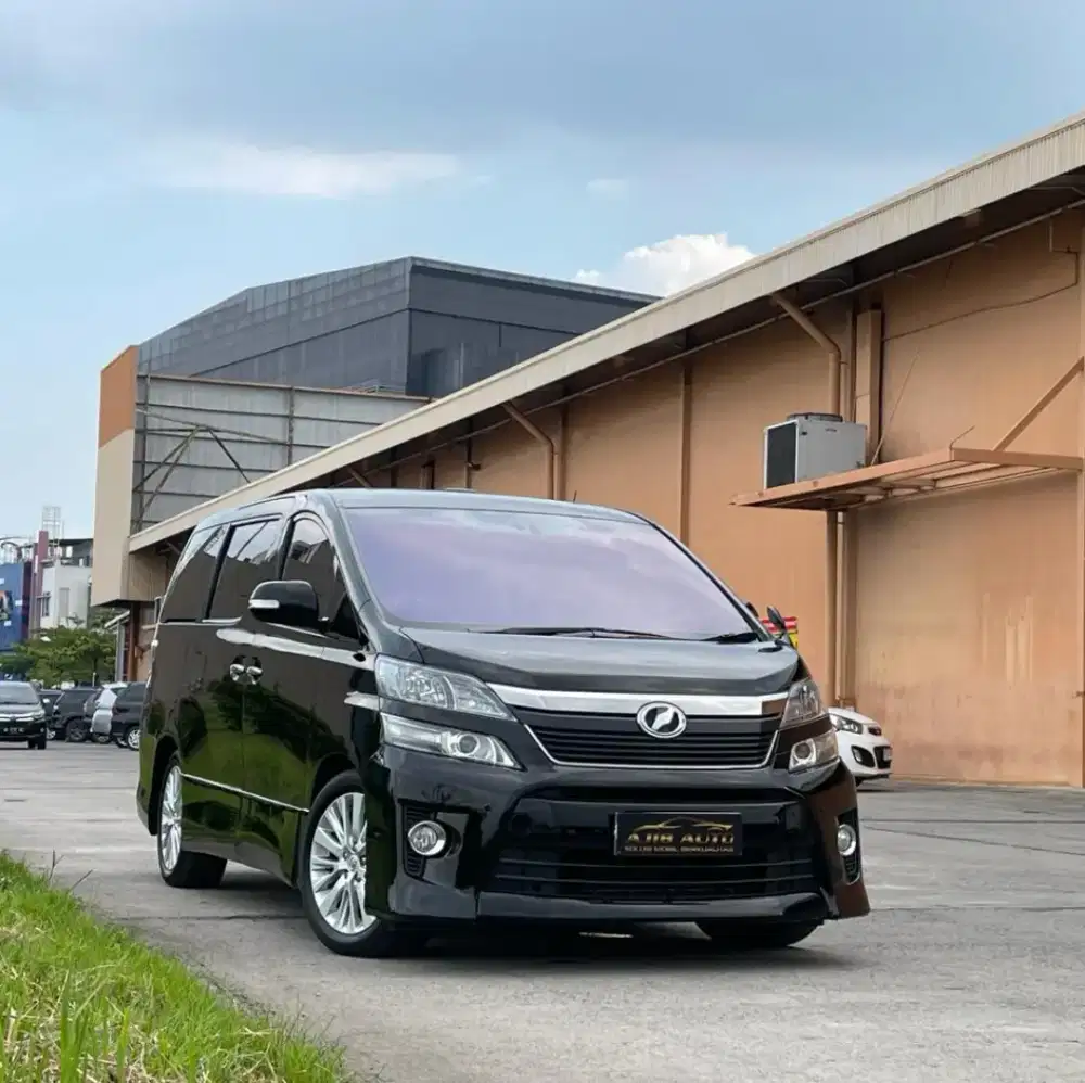 Vellfire 2.4 ZG Aless 2012