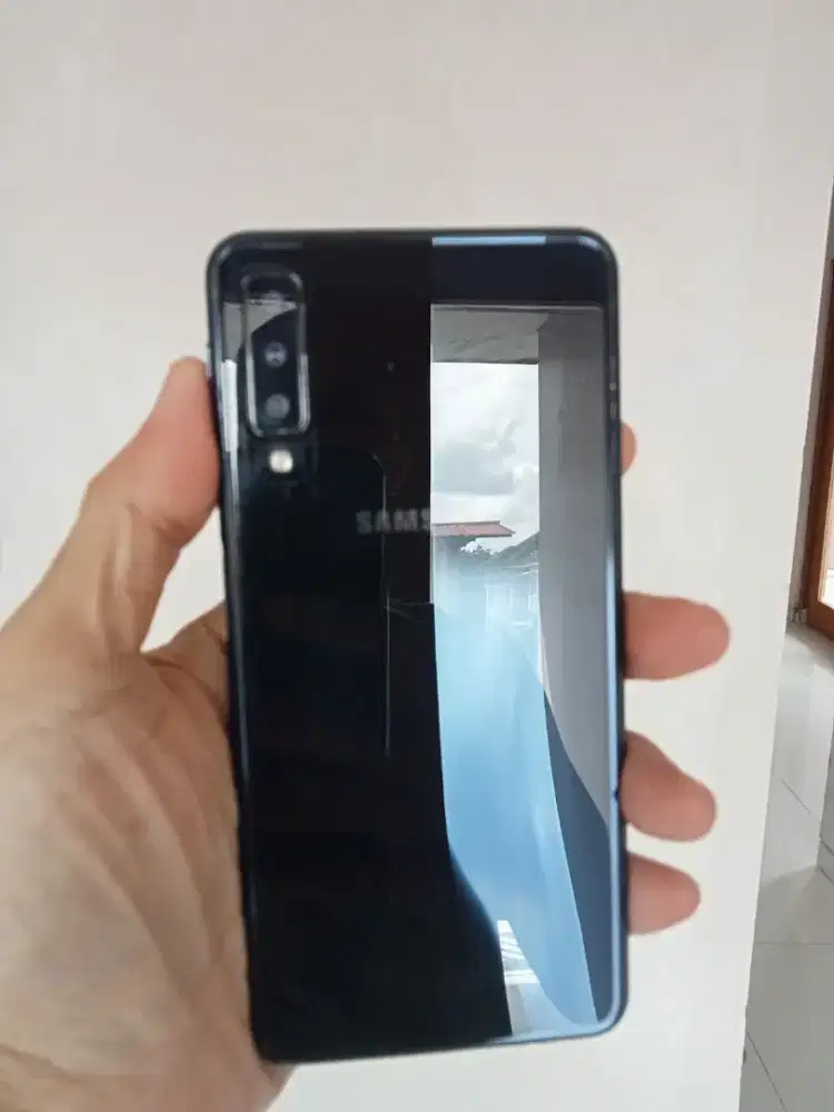 Bagus! 90% Murah! Samsung A7 ram 6/128 NFC