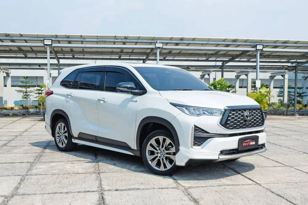 Low Km Toyota Innova Zanix Q Hybrid Modelista TSS 2023