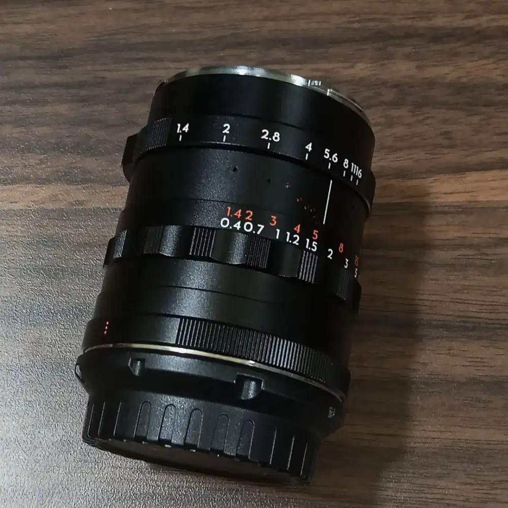 LENSA MANUAL TYPOCH SIMERA 28MM F1.4 FOR SONY FULLSET BOX