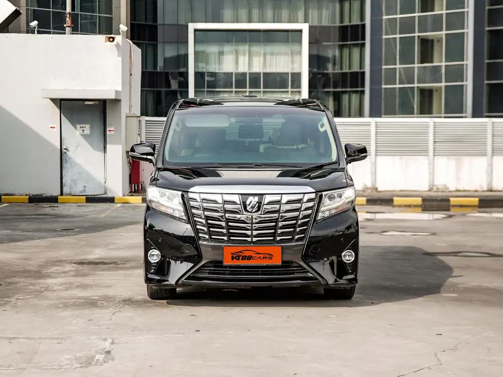 TOYOTA ALPHARD 2.5 G ATPM PILOTSEAT AT 2017 Black On Beige