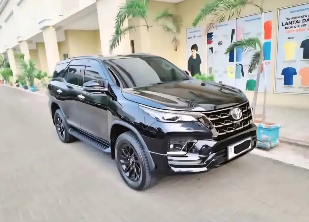 TOYOTA FORTUNER VRZ GR SPORT 2.8 DIESEL 2024 AT CAT FULL ORI NIK 2023