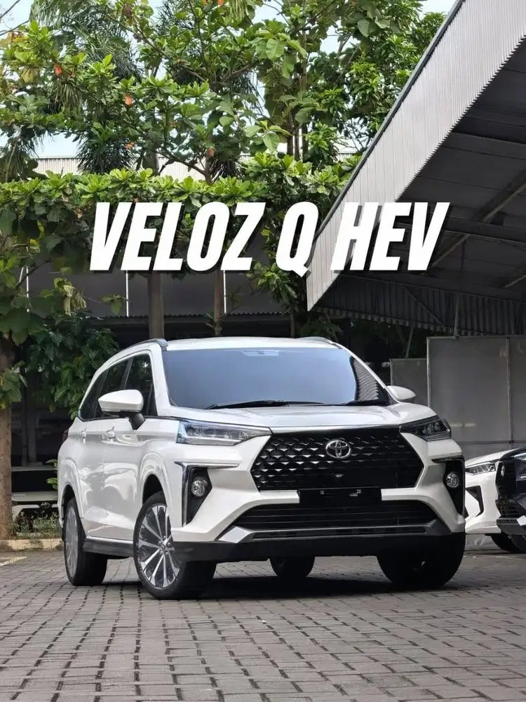 Toyota New Veloz Hybird Q HV