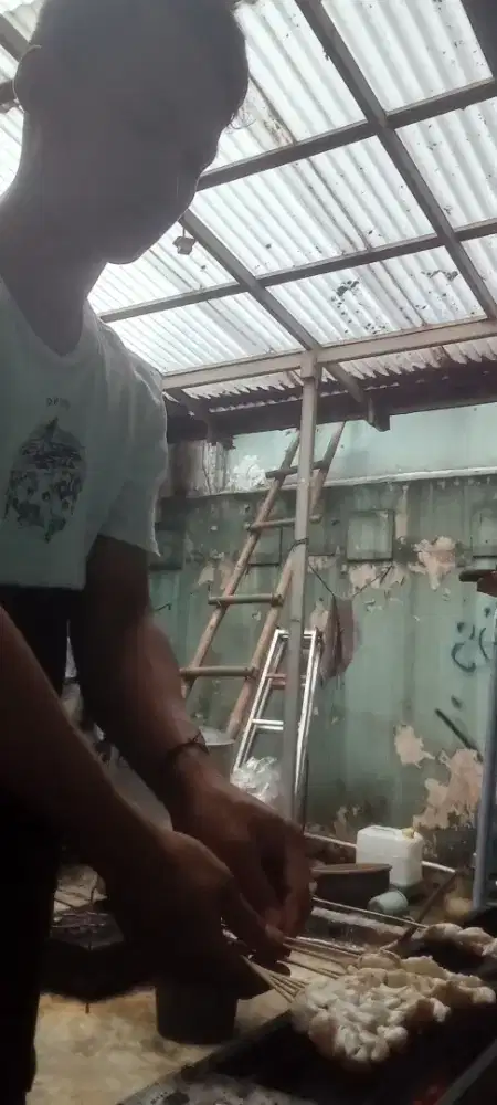 Saya benar² sedang mencari pekerjaan
