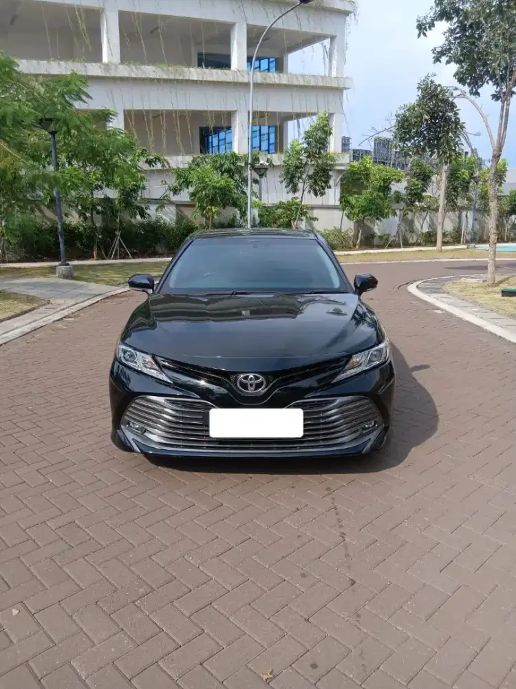 TOYOTA CAMRY 2.5 V AT 2019