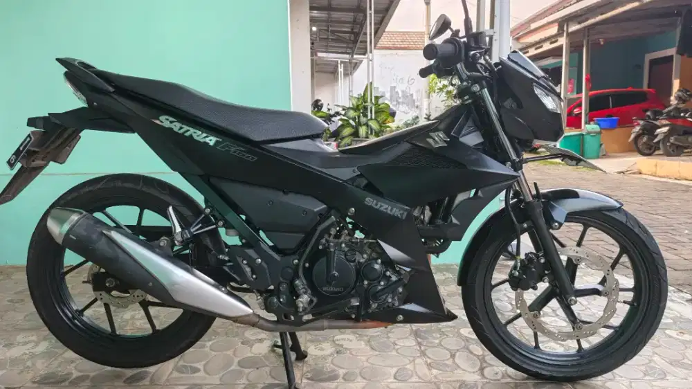 Istimewah Fu 150 black