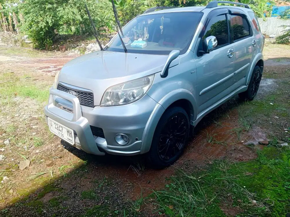 Di jual mobi Toyota Rush tipe tertinggi