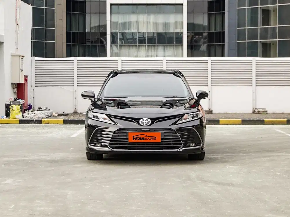 TOYOTA ALL NEW CAMRY V 2.5 MATIC 2022 HITAM