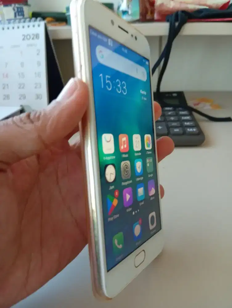 VIVO Y67 second batangan refurbished