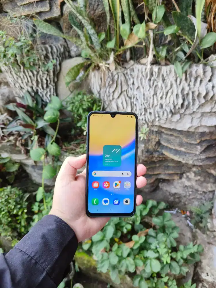 Samsung A15 5G ram 8/256GB