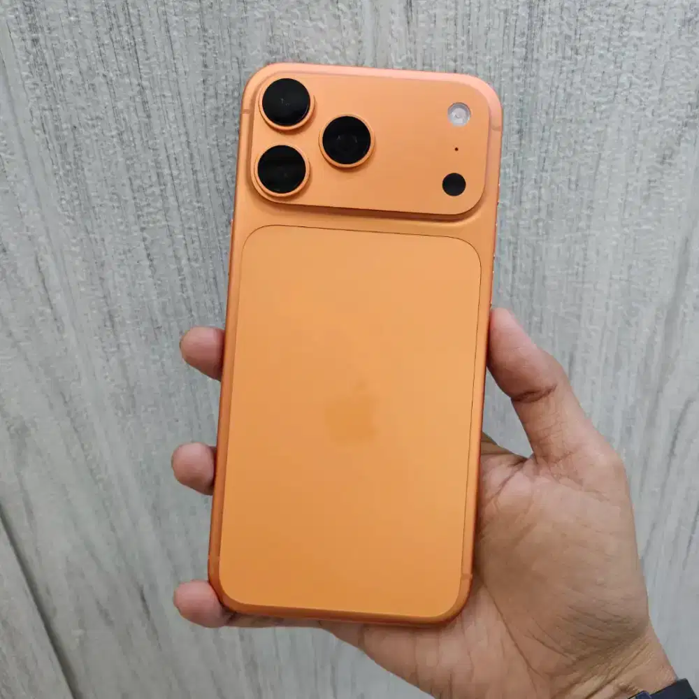 iPhone 17 Pro Max 512 Cosmic Orange, Ibox blibli
