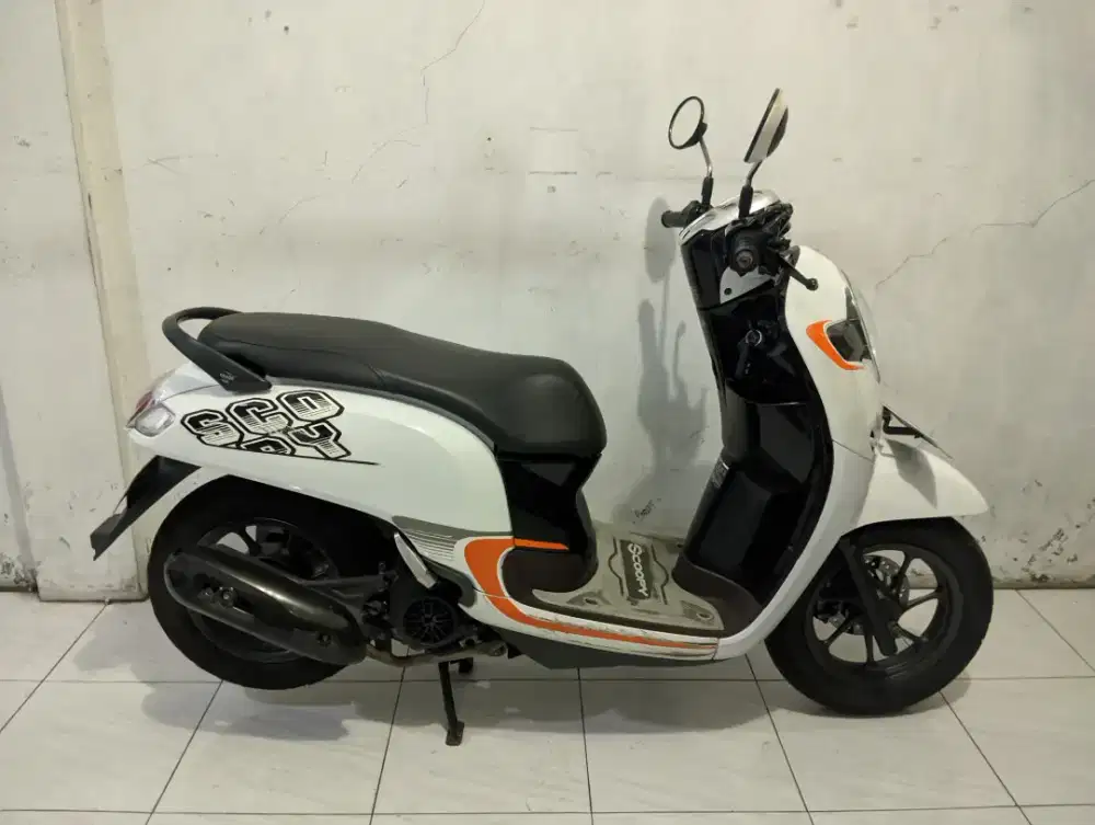 Scoopy 2018 Ban Donat