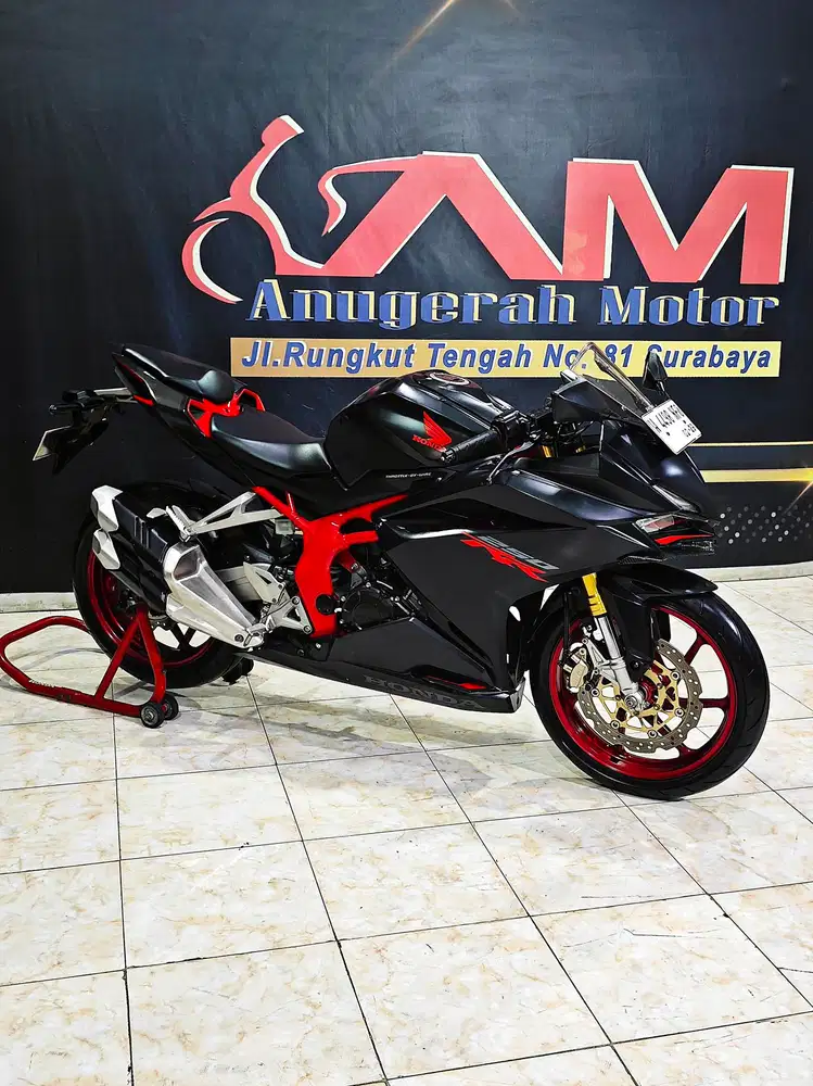 Cbr 250RR Black Matte reg. 2019 odo 22rb top .Anugerah motor rungkut