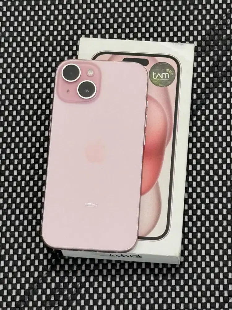 Iphone 15 128 Pink iBox - 2 minggu pakai