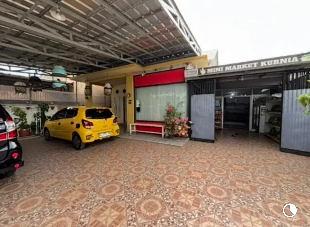dijual rumah luas tengah kota