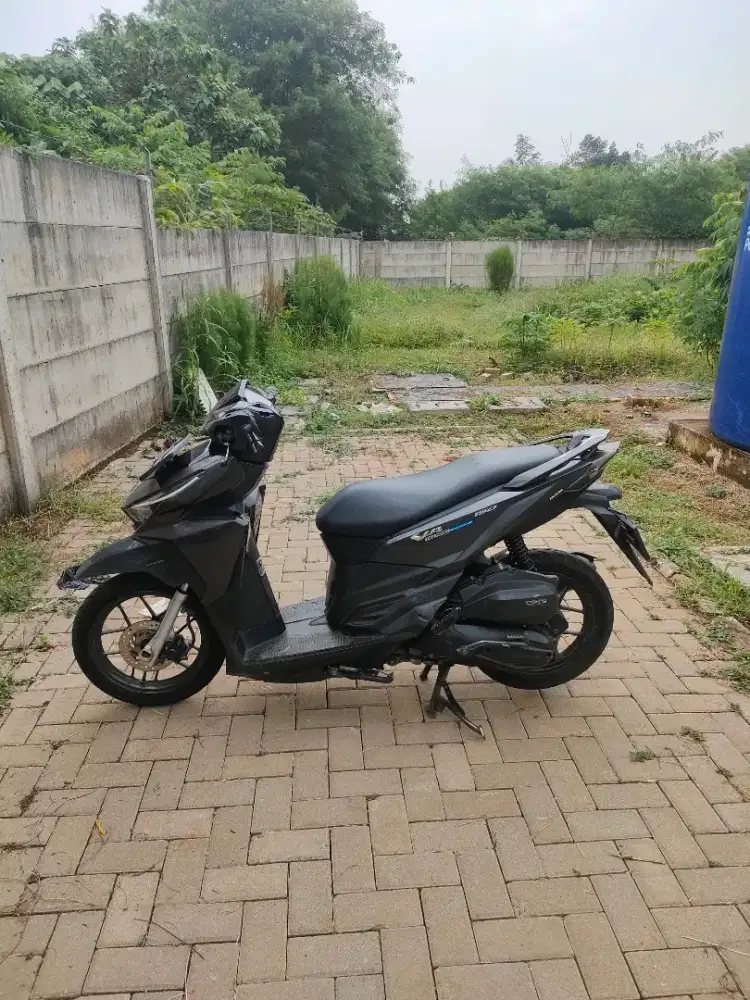 VARIO LED 125 CC 2017
