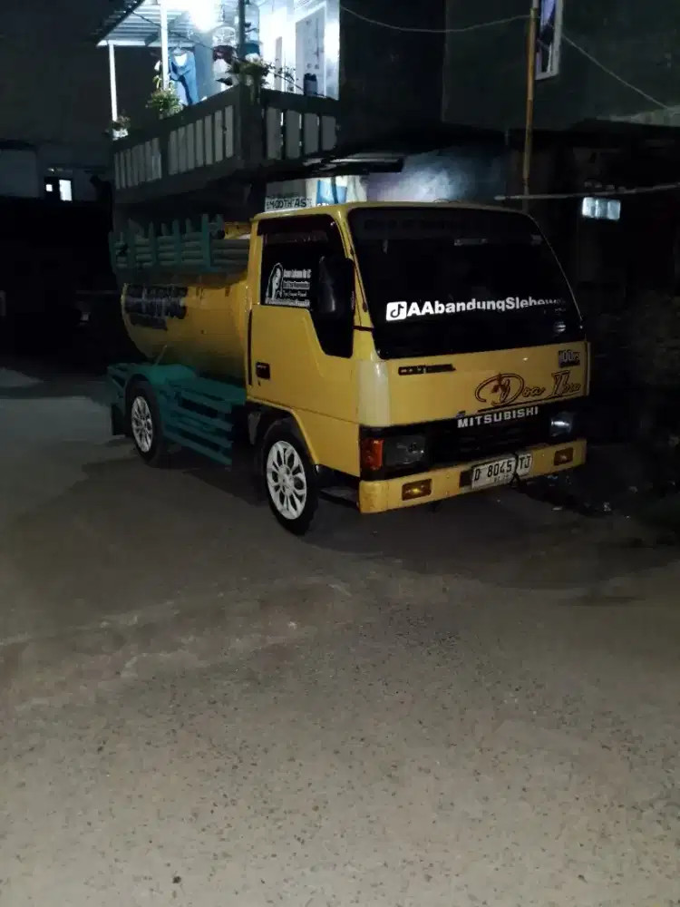 Sedot wc penuh mampet
