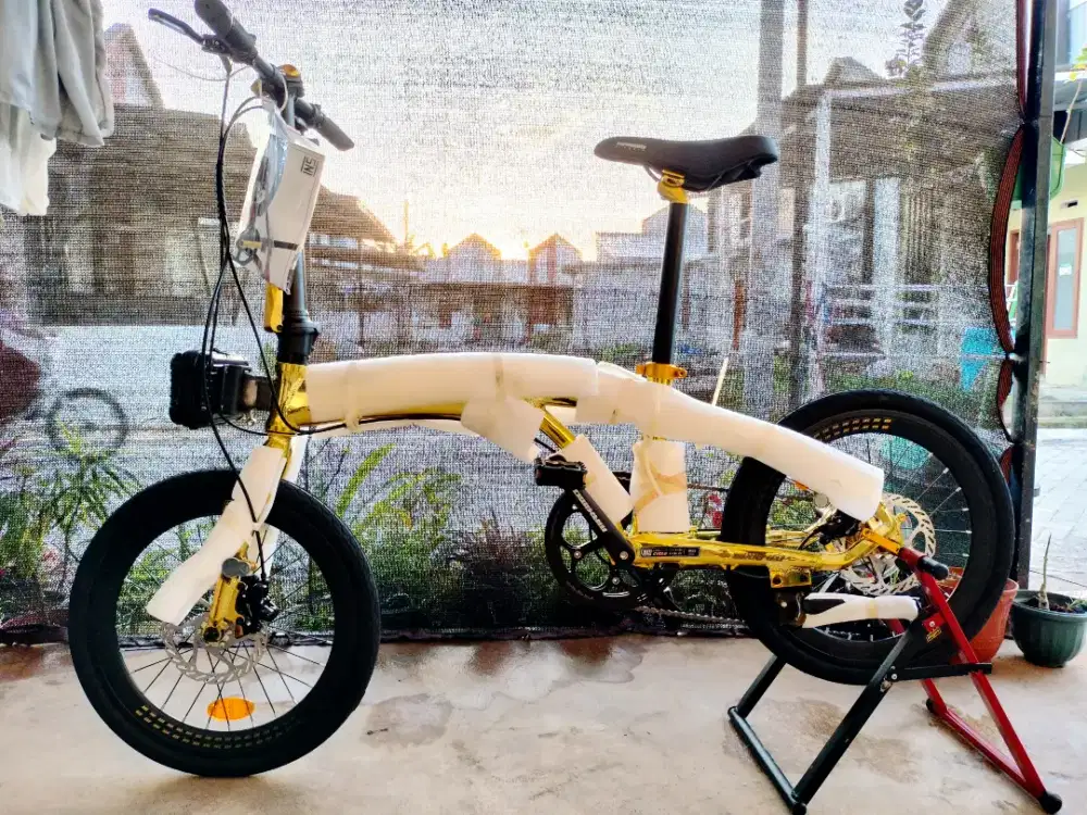 Sepeda lipat maximo 20 gold