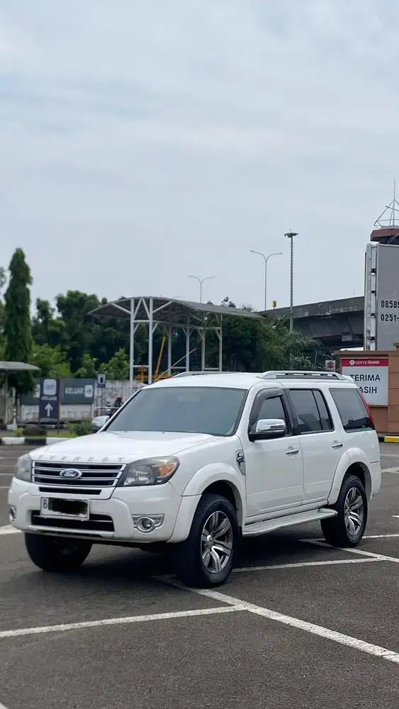 Ford Everest 2013 2.5 Solar