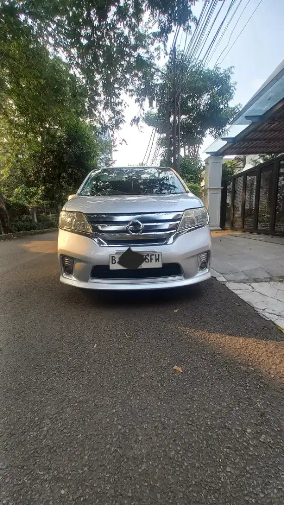 Nissan serena hws tangan pertama full original