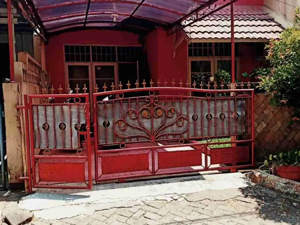rumah murah ditengah kota deket mall galaxi