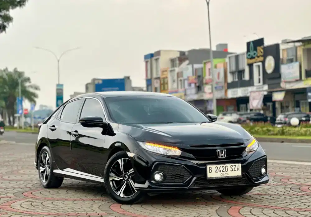 HONDA CIVIC HATCBACK TURBO 1.5 METIK