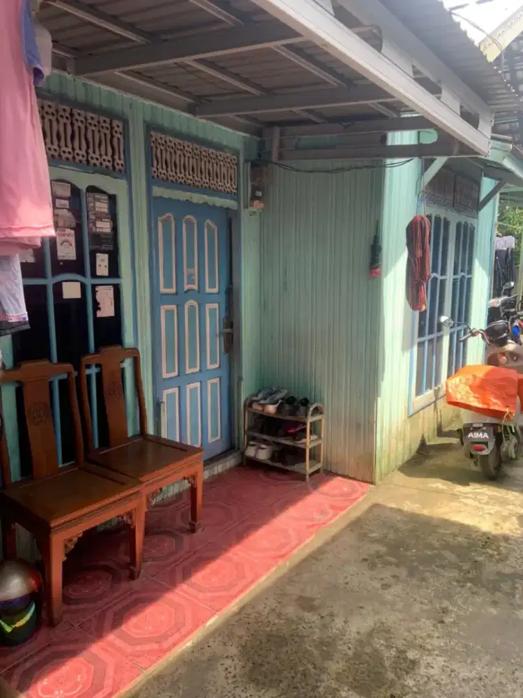 Digadaikan Rumah di Belitung Parak Pasar Kalindo
